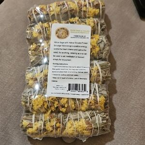 White Sage w/Yellow Smudge Sticks